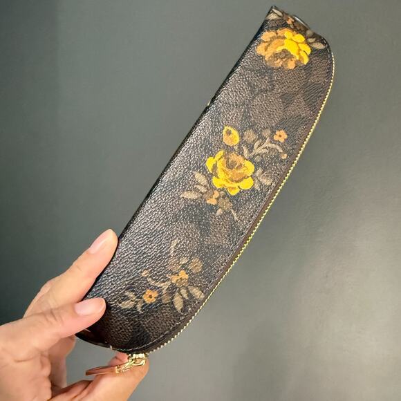Coach Pencil Case In Signature Canvas With Floral Print CCI83 NWT - Picture 3 of 5